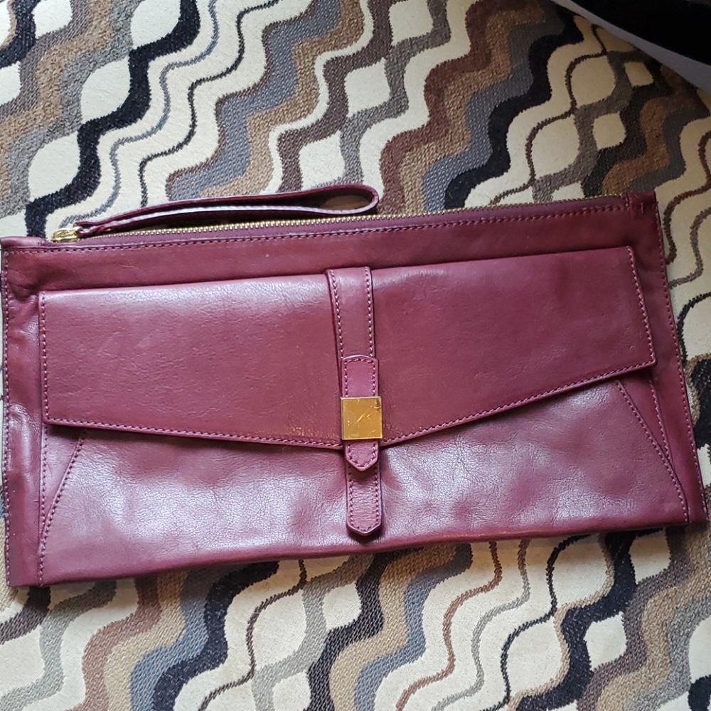 EUC vintage leather maroon clutch purse